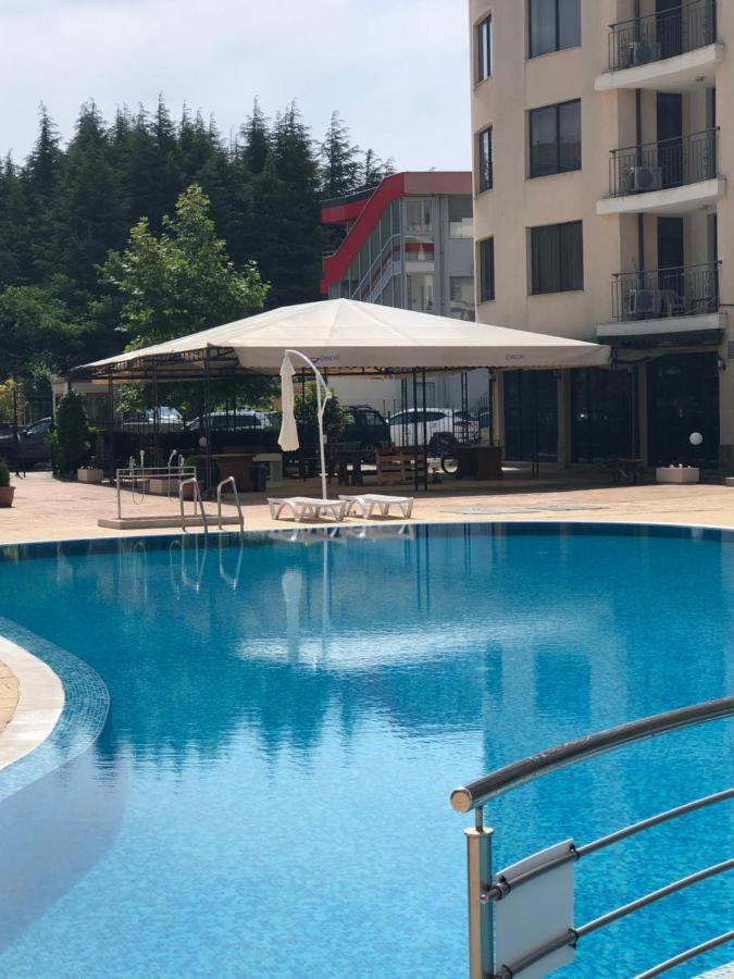 Avalon, Apartment C102 Pantai Sunny Luaran gambar