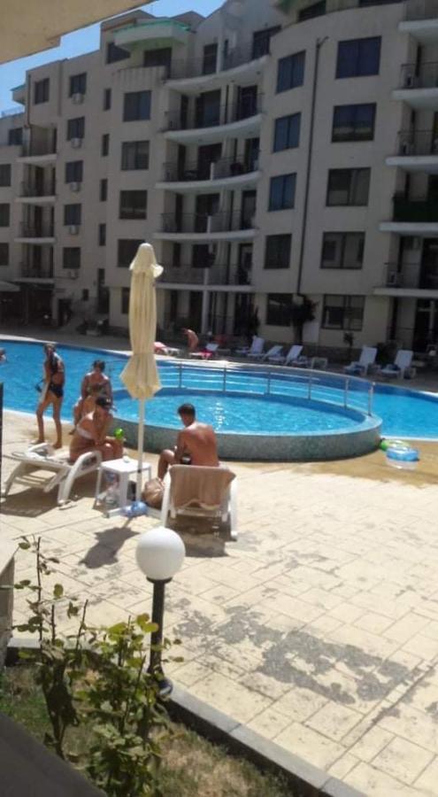Avalon, Apartment C102 Pantai Sunny Luaran gambar