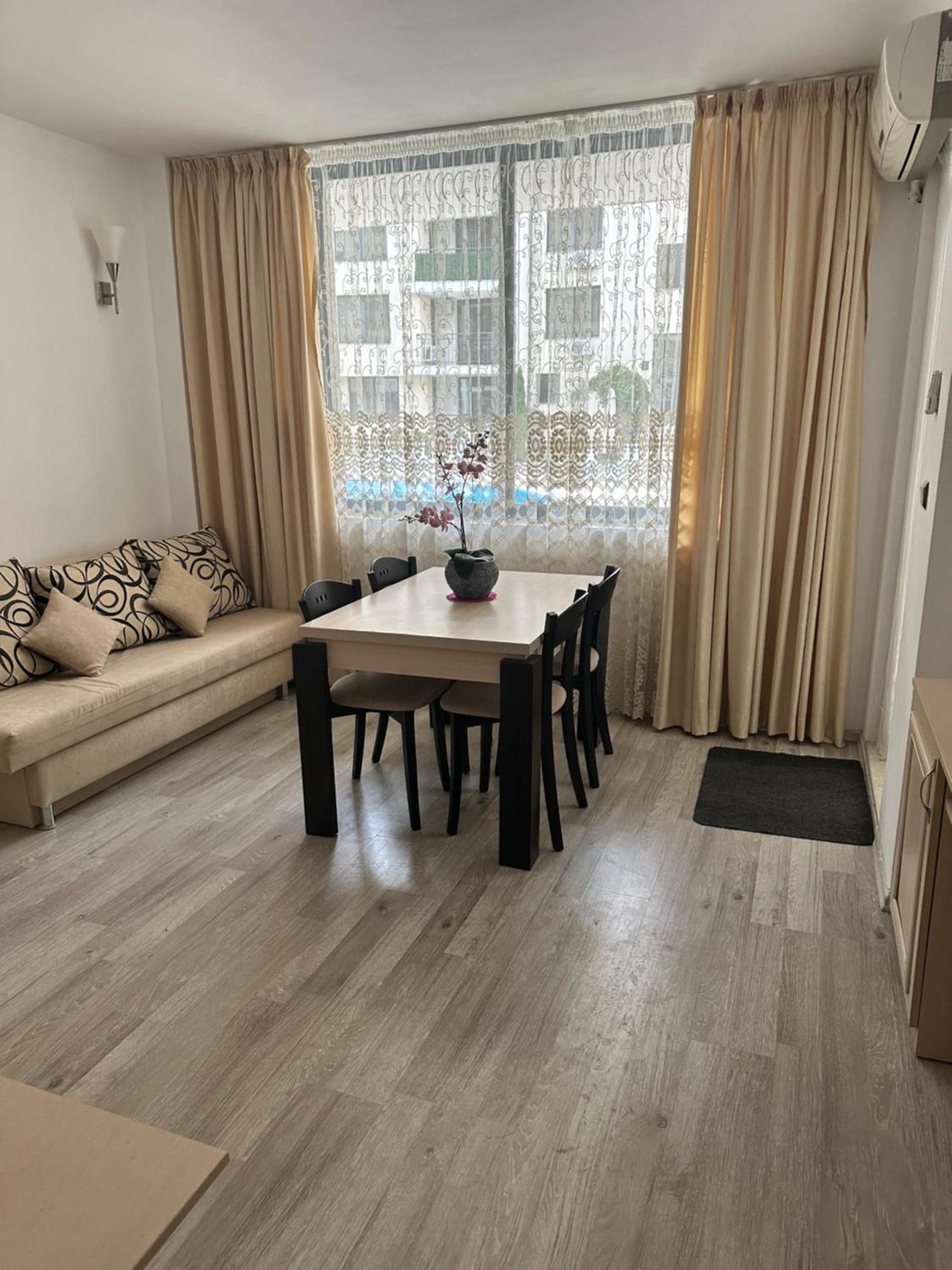 Avalon, Apartment C102 Pantai Sunny Luaran gambar